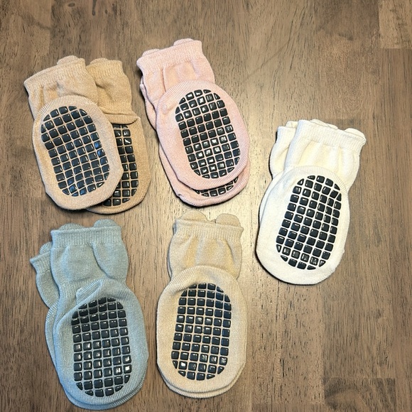 Baby Animal Face Socks w/Tread - Picture 3 of 4